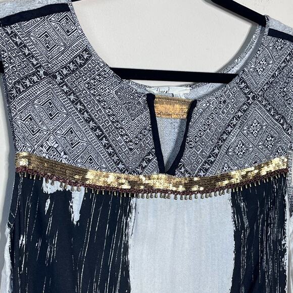 ANTHROPOLOGIE Floreat ink brushstroke tank w/sequin & bead detail size 0 - Picture 3 of 6